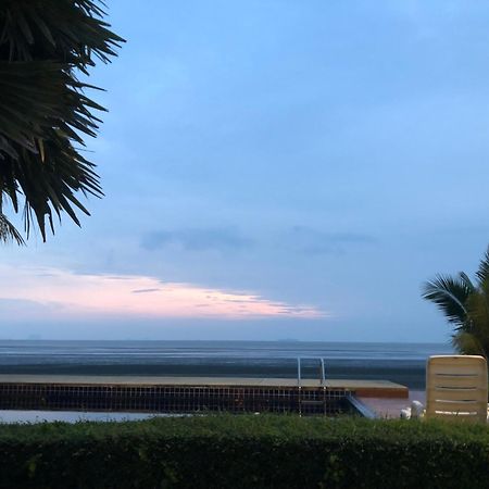 The Chevalley Beach Resort Satun Ngoại thất bức ảnh