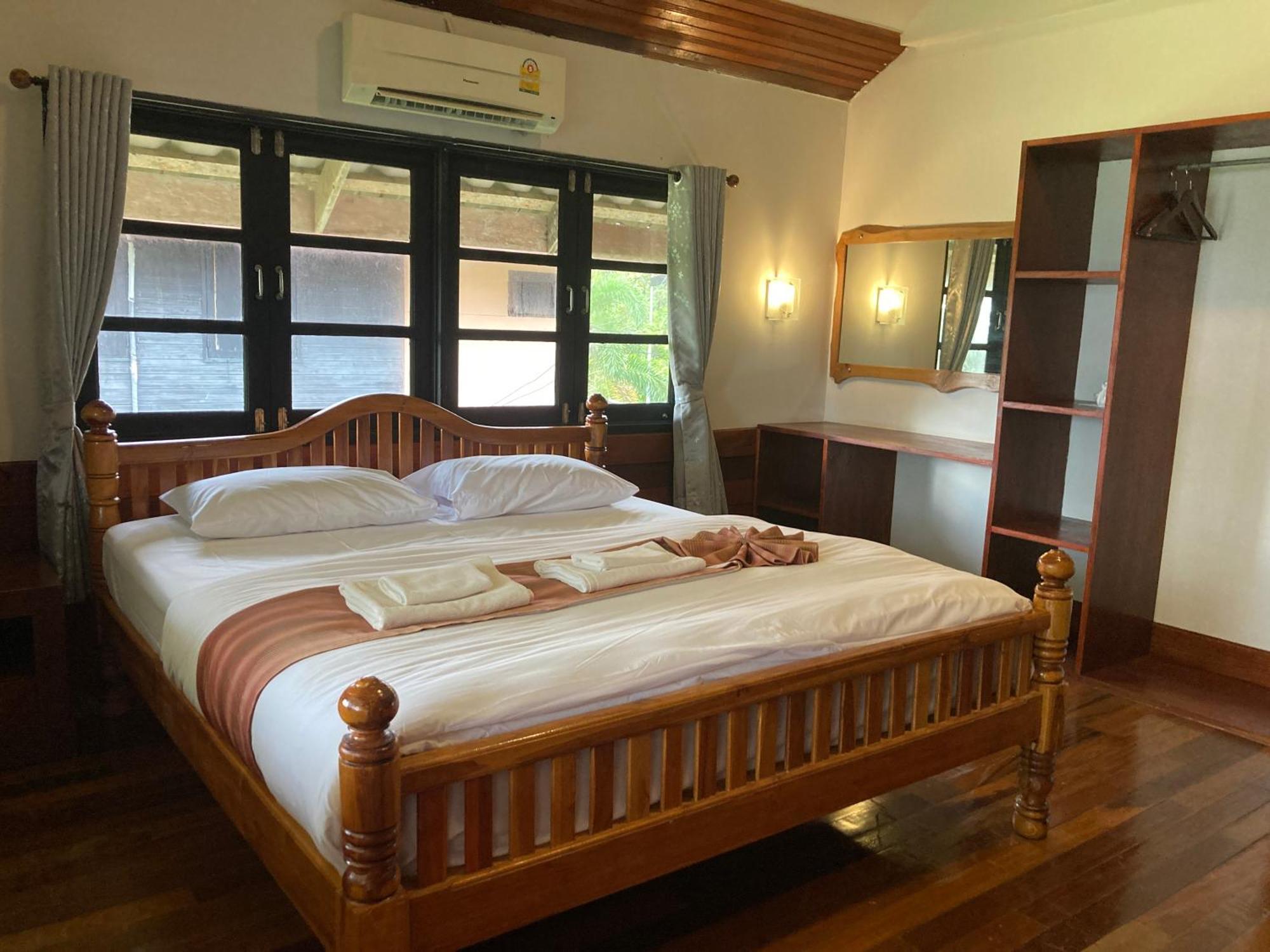 The Chevalley Beach Resort Satun Ngoại thất bức ảnh