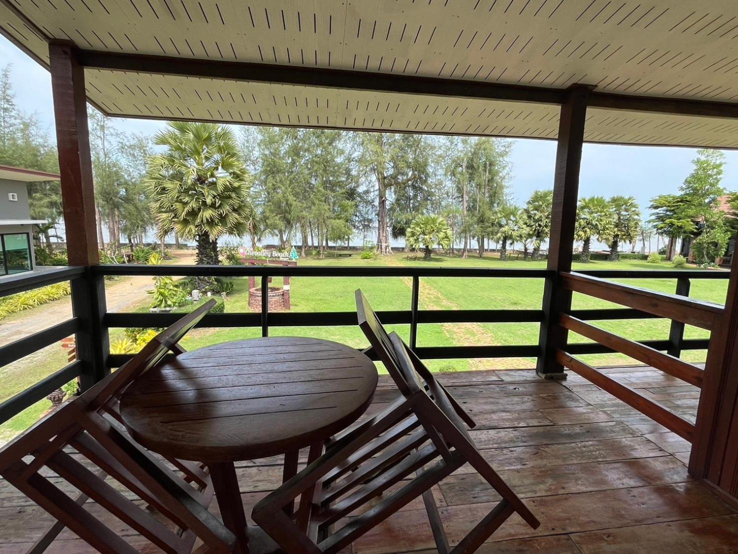 The Chevalley Beach Resort Satun Ngoại thất bức ảnh