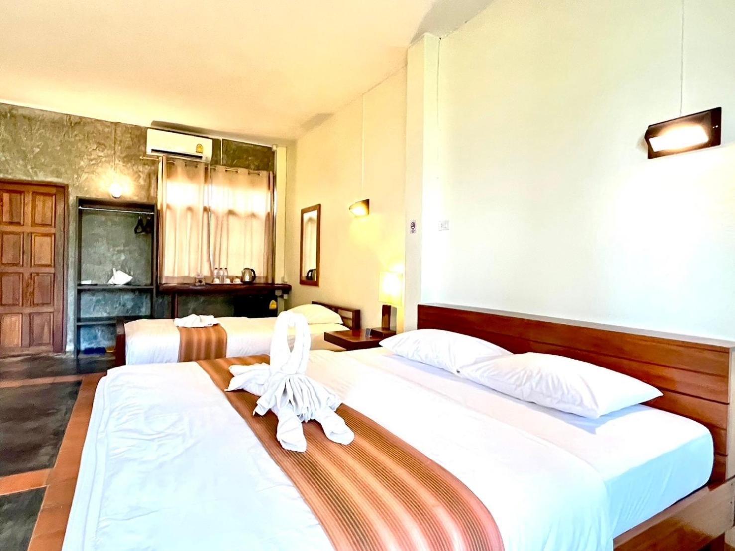 The Chevalley Beach Resort Satun Ngoại thất bức ảnh