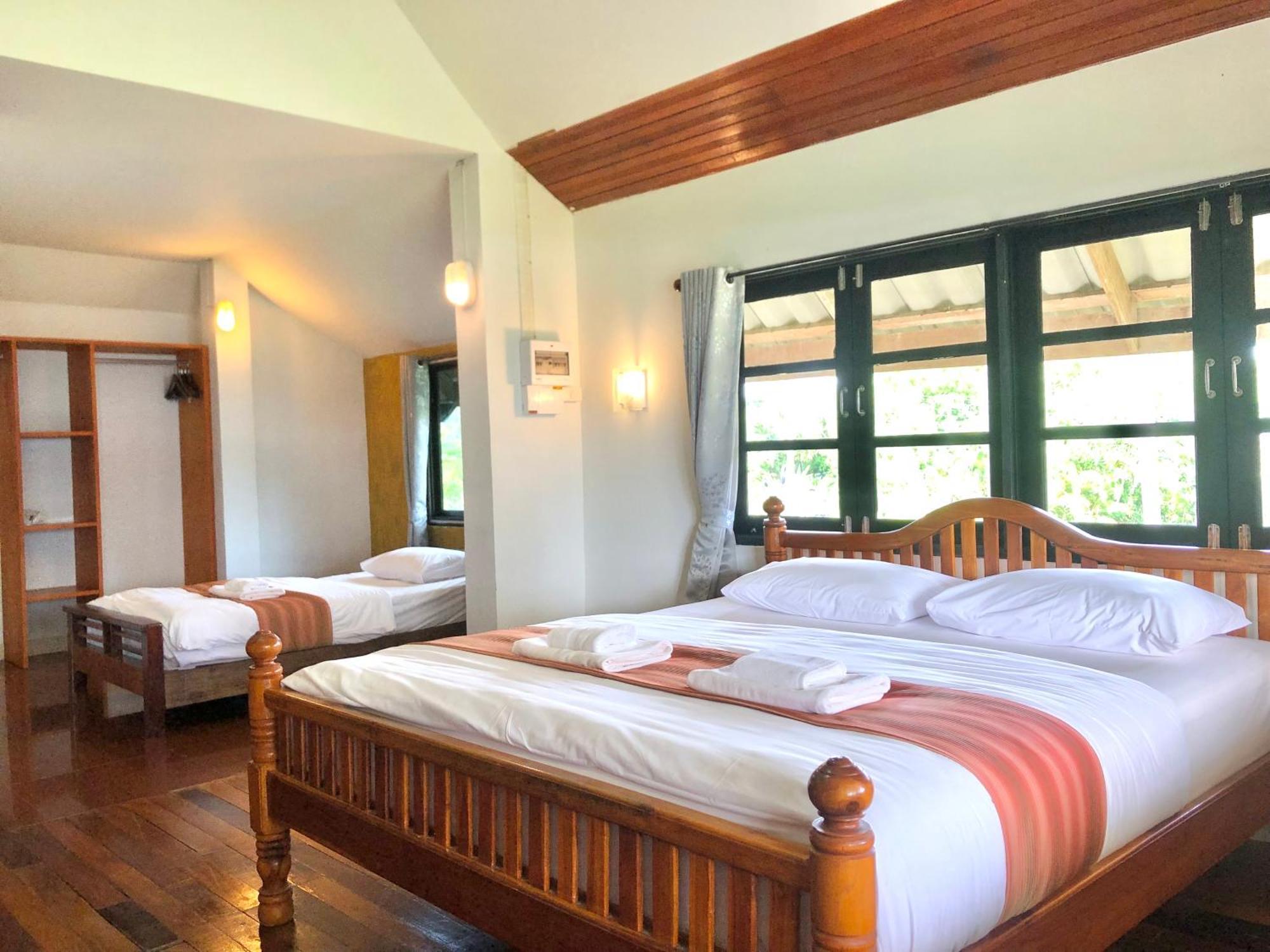 The Chevalley Beach Resort Satun Ngoại thất bức ảnh